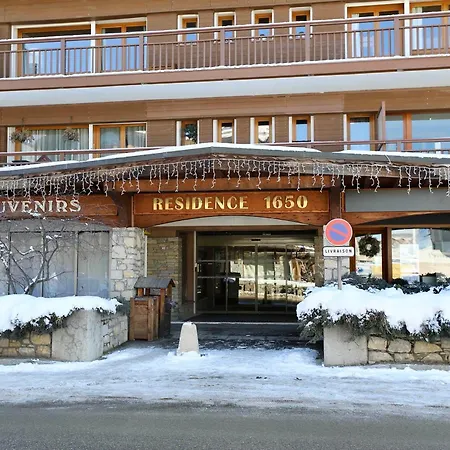 Skis Aux Pieds Pour 5 Pers à 1650 - Fr-1-575-240 *